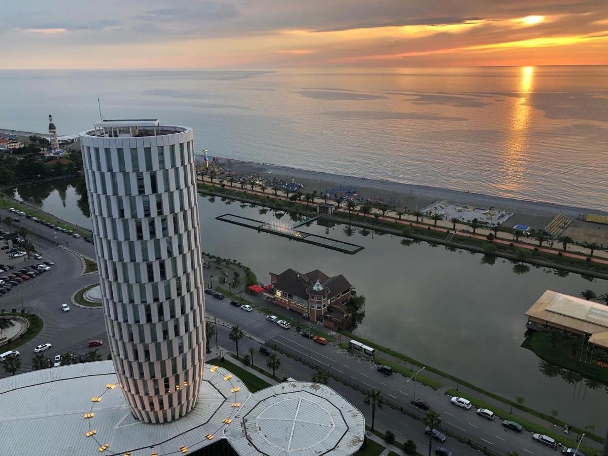Black Sea VI Dari Apartments Batumi Exterior foto